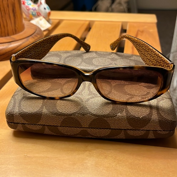 Coach Accessories - Vintage Coach Keri Tortoise Shell Sunglasses